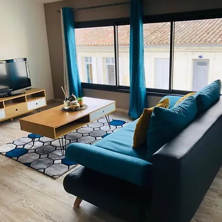 Calme, Proche Gare Et Centre-ville, Netflix * Libourne